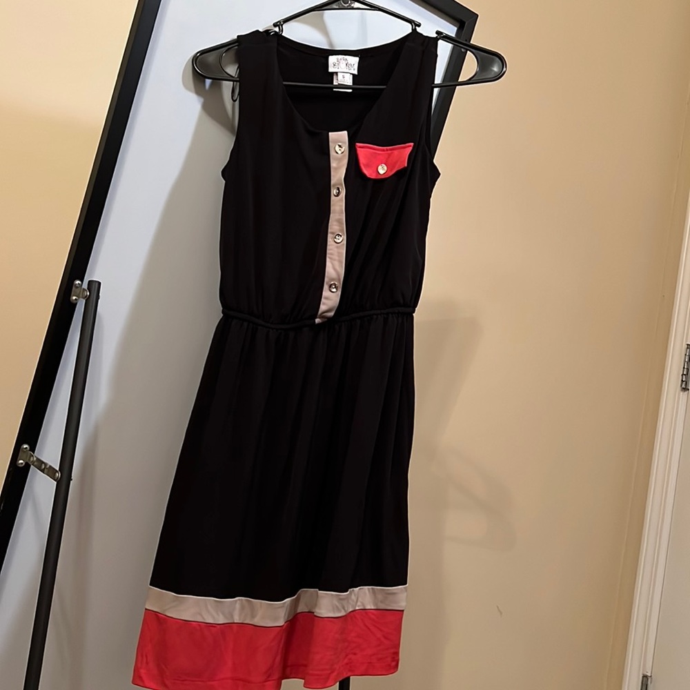 Sweet Storm Black tan coral dress faux front pocket Small